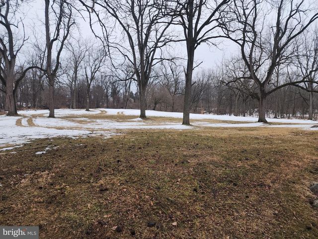 1376 NOLTS ROAD, Chambersburg, PA 17202