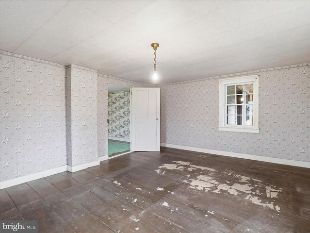 1376 NOLTS ROAD, Chambersburg, PA 17202
