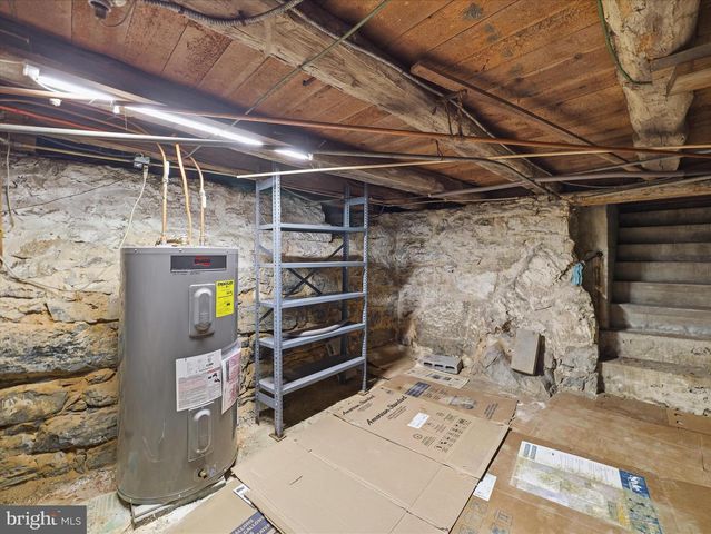 1376 NOLTS ROAD, Chambersburg, PA 17202