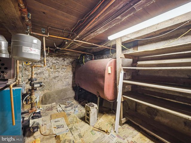 1376 NOLTS ROAD, Chambersburg, PA 17202