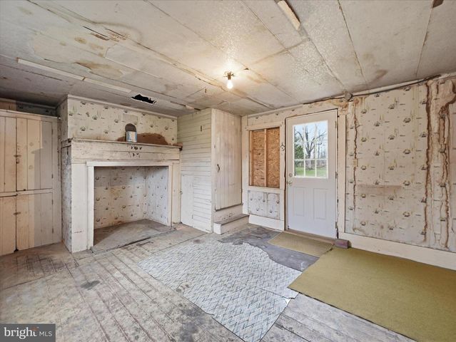 1376 NOLTS ROAD, Chambersburg, PA 17202