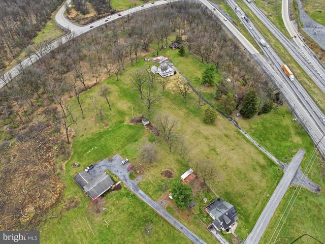 1376 NOLTS ROAD, Chambersburg, PA 17202
