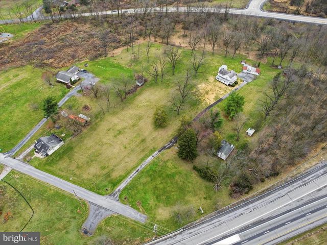 1376 NOLTS ROAD, Chambersburg, PA 17202