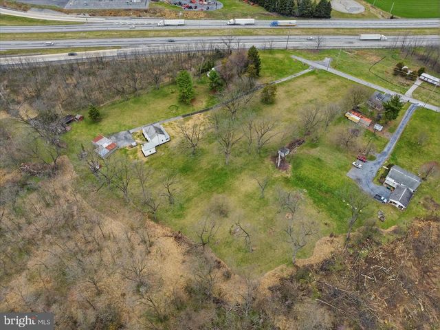 1376 NOLTS ROAD, Chambersburg, PA 17202