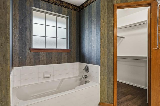 9108 Dena Lane, Oklahoma City, OK 73132