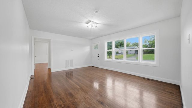 4620 Leslie Lane, Chattanooga, TN 37411