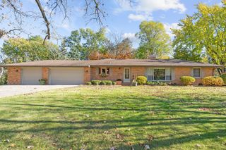 10035 Mound Spring Terrace, Bloomington, MN 55420