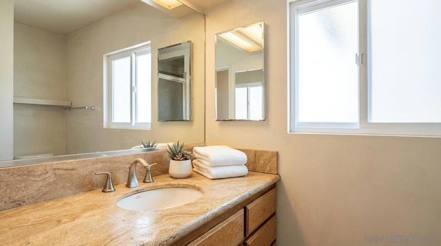 3316 Garrison St, San Diego, CA 92106