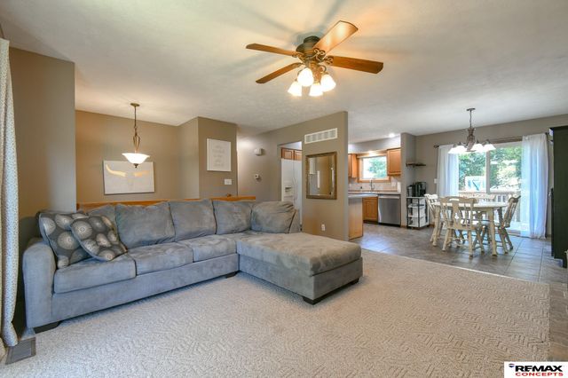 1630 SW 14 Street, Lincoln, NE 68522