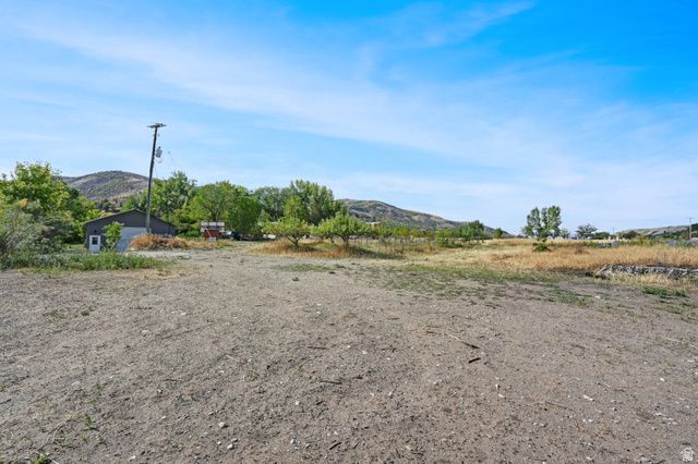 3864 E HIGHWAY 36, Preston, ID 83263
