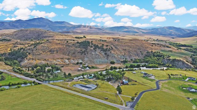 3864 E HIGHWAY 36, Preston, ID 83263