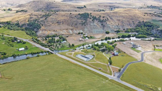 3864 E HIGHWAY 36, Preston, ID 83263