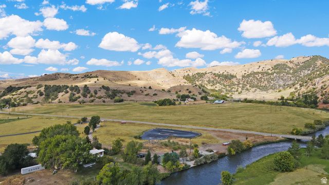 3864 E HIGHWAY 36, Preston, ID 83263