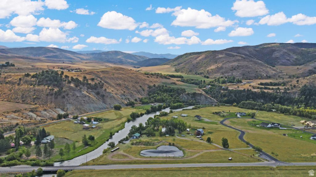 3864 E HIGHWAY 36, Preston, ID 83263