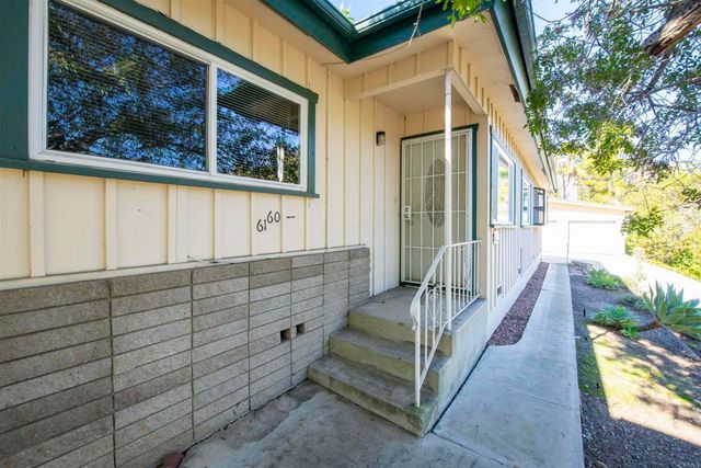 6158 60 Tarragona Drive, San Diego, CA 92115