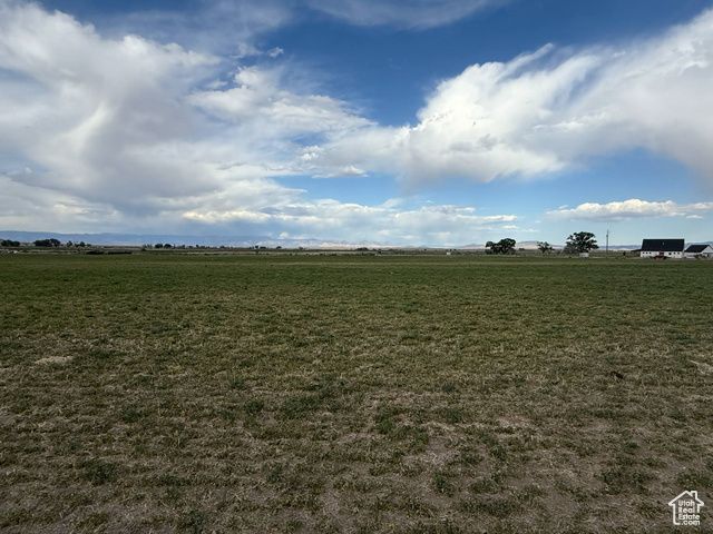 720 N CENTER ST # 1, Elmo, UT 84521