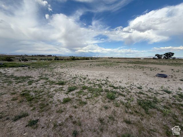 720 N CENTER ST # 1, Elmo, UT 84521