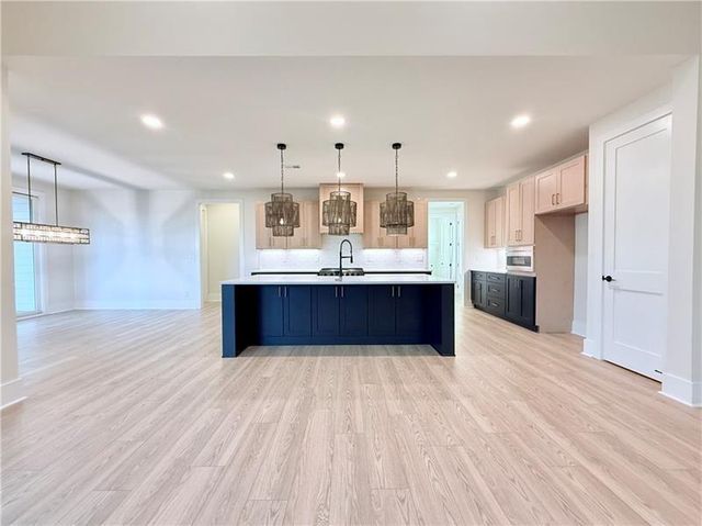 122 PALISADE Drive, Rydal, GA 30171