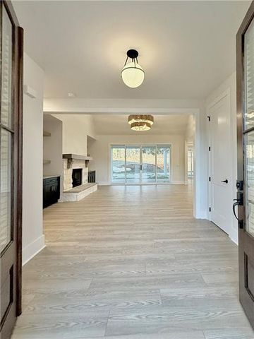 122 PALISADE Drive, Rydal, GA 30171