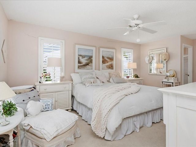 4412 Beechwood Lake DR, Naples, FL 34112