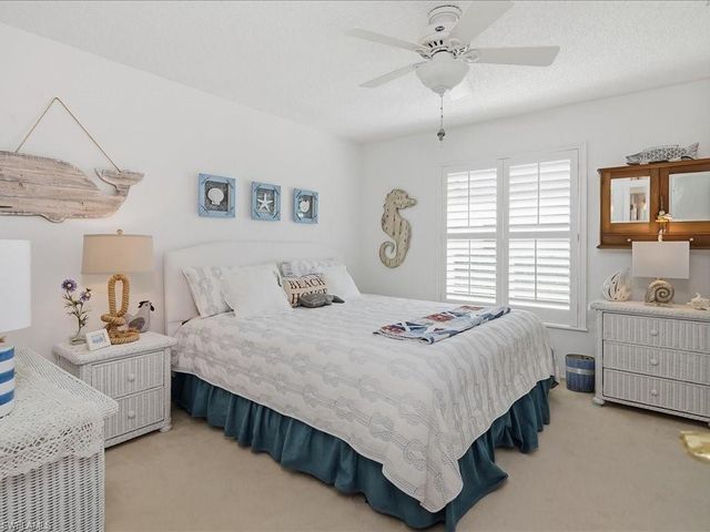 4412 Beechwood Lake DR, Naples, FL 34112