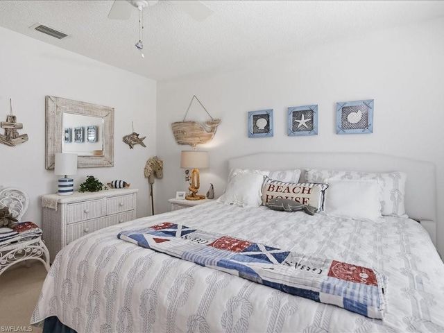 4412 Beechwood Lake DR, Naples, FL 34112