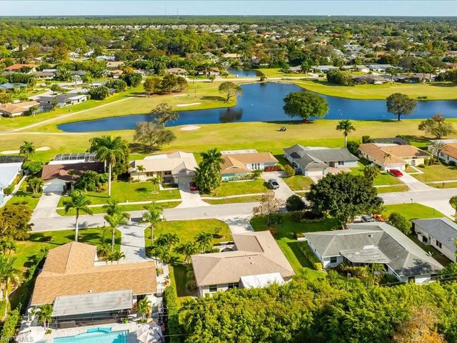 4412 Beechwood Lake DR, Naples, FL 34112