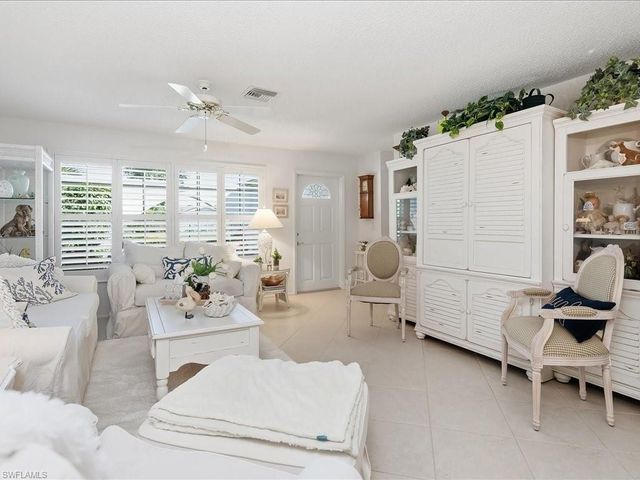 4412 Beechwood Lake DR, Naples, FL 34112