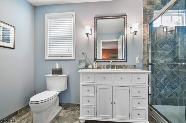 21 Woodbrook Cir, Westfield Town, NJ 07090