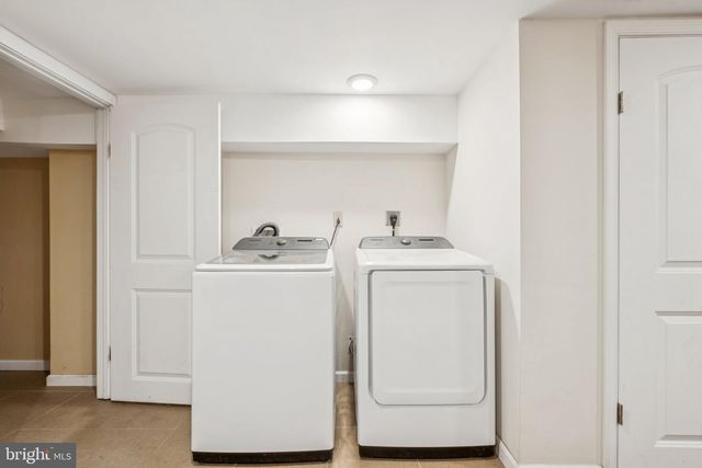 6639 N FAIRHILL ST, Philadelphia, PA 19126