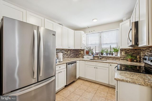 6639 N FAIRHILL ST, Philadelphia, PA 19126