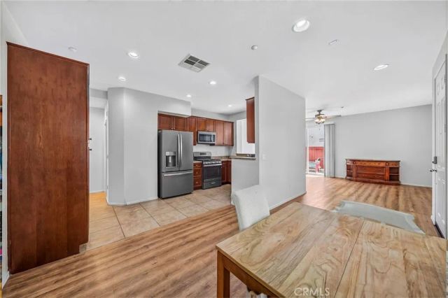 27571 Darrington Avenue 2, Murrieta, CA 92562