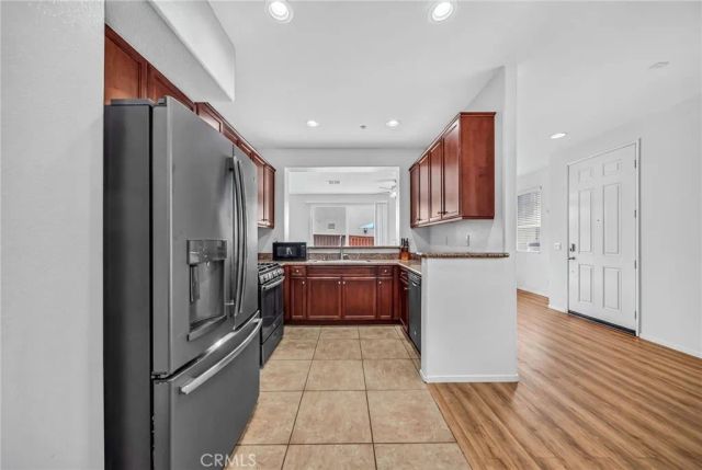 27571 Darrington Avenue 2, Murrieta, CA 92562