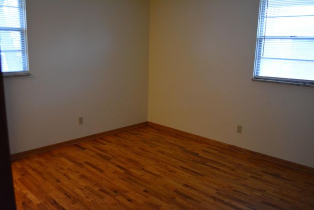 1533 Elmwood Avenue, Columbus, OH 43212