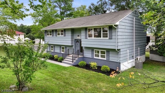 5 Rockaway Pl, Parsippany-troy Hills Twp., NJ 07054