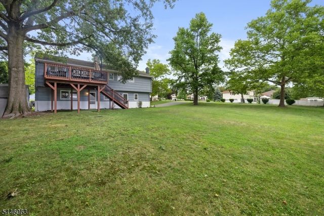 5 Rockaway Pl, Parsippany-troy Hills Twp., NJ 07054