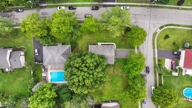 5 Rockaway Pl, Parsippany-troy Hills Twp., NJ 07054
