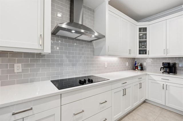 6805 49th Court, Vero Beach, FL 32967