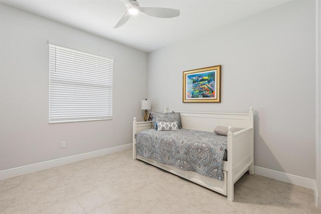 6805 49th Court, Vero Beach, FL 32967