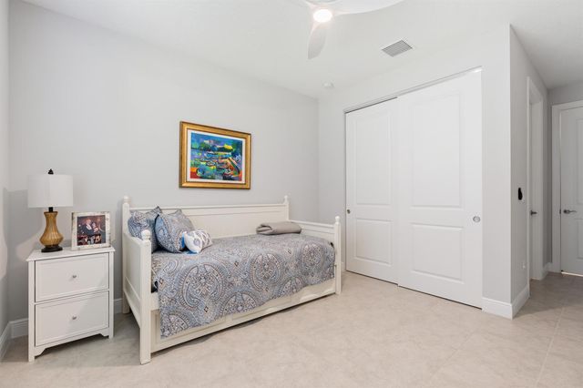 6805 49th Court, Vero Beach, FL 32967