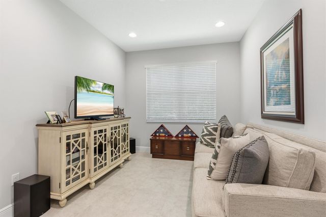 6805 49th Court, Vero Beach, FL 32967