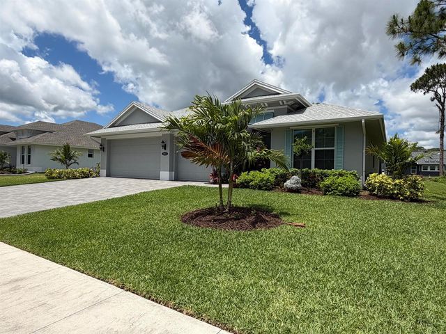 6805 49th Court, Vero Beach, FL 32967