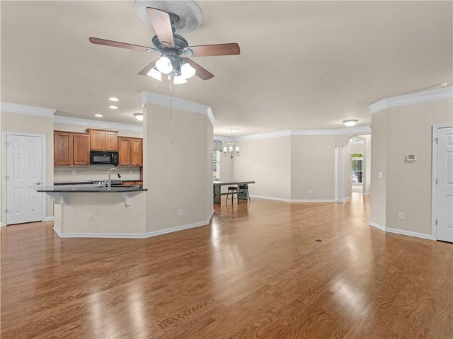 1136 Pebble Creek Lane, Locust Grove, GA 30248