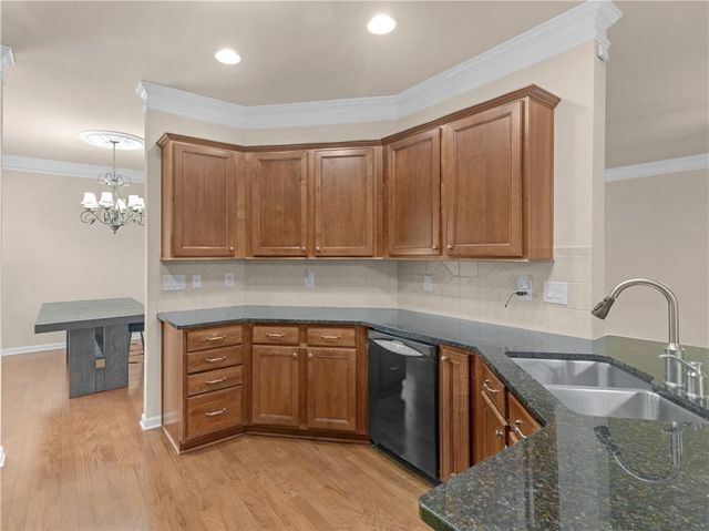 1136 Pebble Creek Lane, Locust Grove, GA 30248