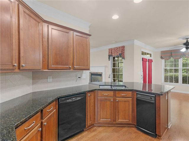 1136 Pebble Creek Lane, Locust Grove, GA 30248