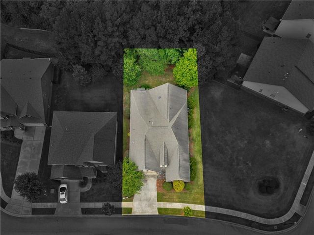 1136 Pebble Creek Lane, Locust Grove, GA 30248