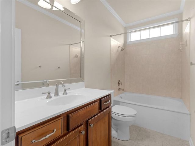 1136 Pebble Creek Lane, Locust Grove, GA 30248