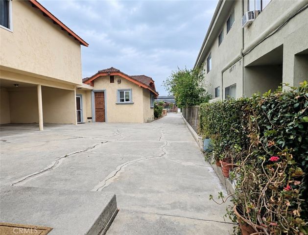 3522 Garden 3, Los Angeles, CA 90039