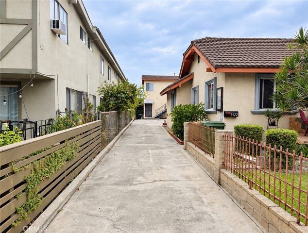 3522 Garden 3, Los Angeles, CA 90039