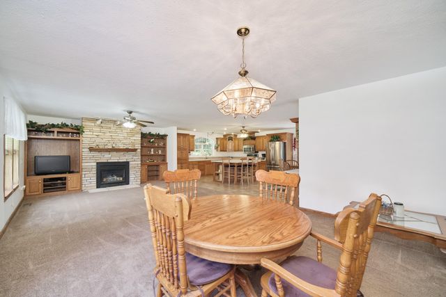 9155 Ivanhoe Drive, Onekama, MI 49675